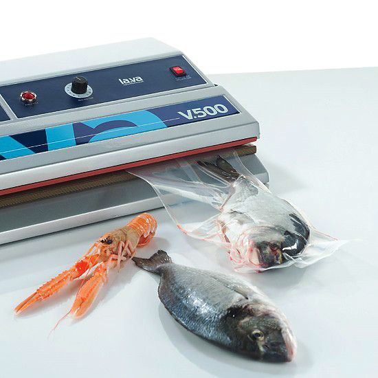 Використання вакууматора Lava для пакування риби