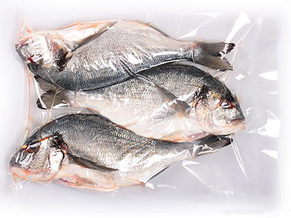 Вакуумування солоної та копченої риби